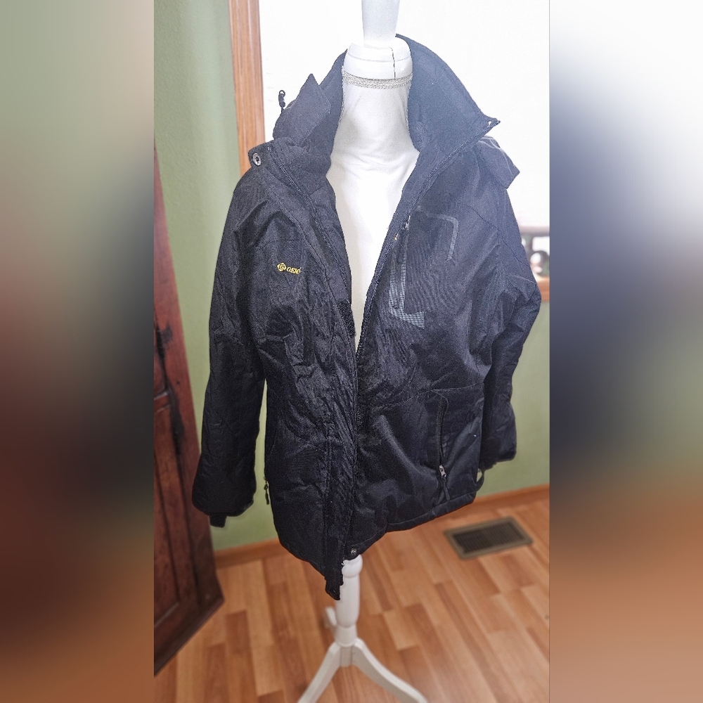 Gemyse Black Large Ski Coat.